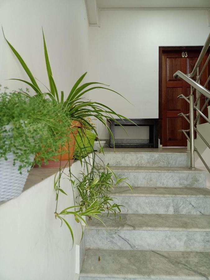 Hotel Manna Inspira Shillong Exterior foto
